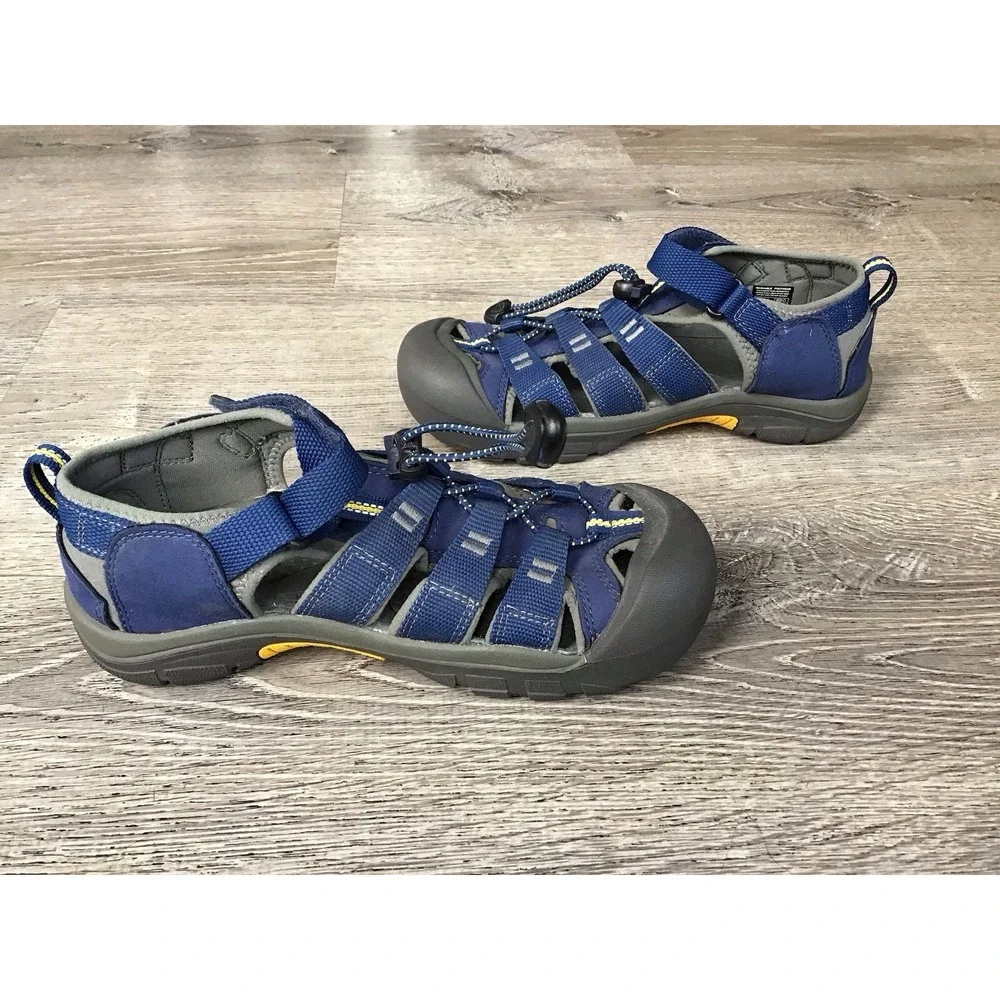 KEEN Newport H2 Sandals Youth Boys Size 4 Blue Waterproof Kids Hiking 1009962